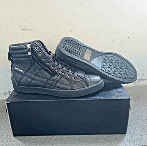 BNIB - Diesel D-String Plus High Top Leather Sneakers (Black, Men's Sz 10.5)